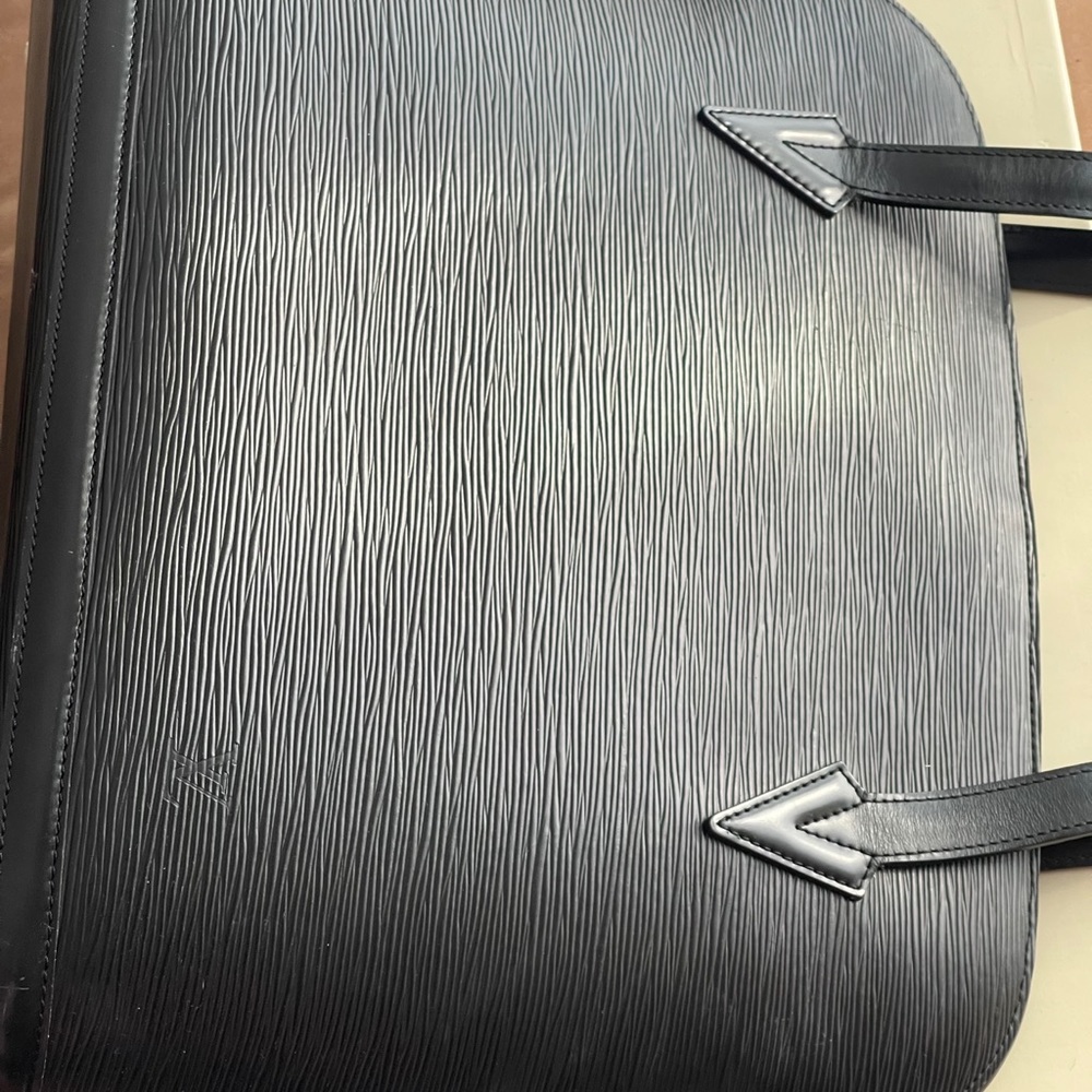 LV - Louis Vuitton Black Epi leather tote.